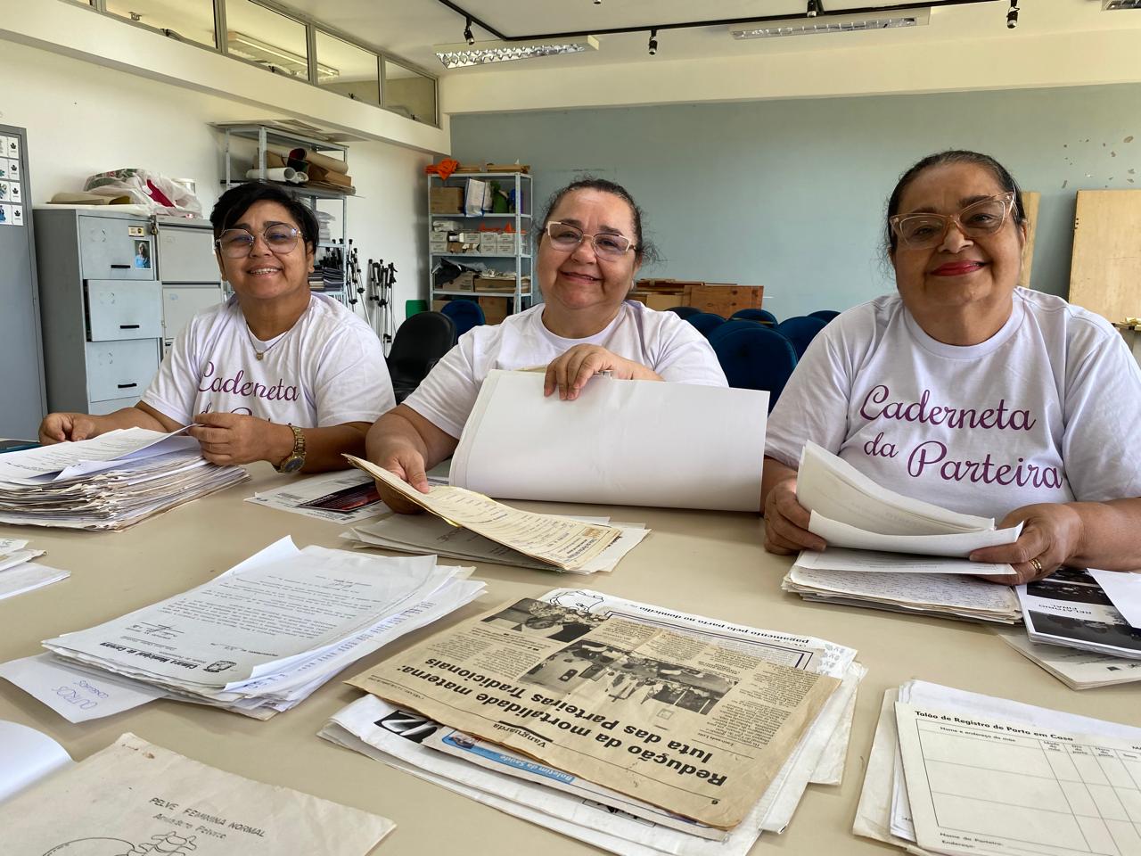 Maria, Fernanda e Elisabete - Comissão de Acervo